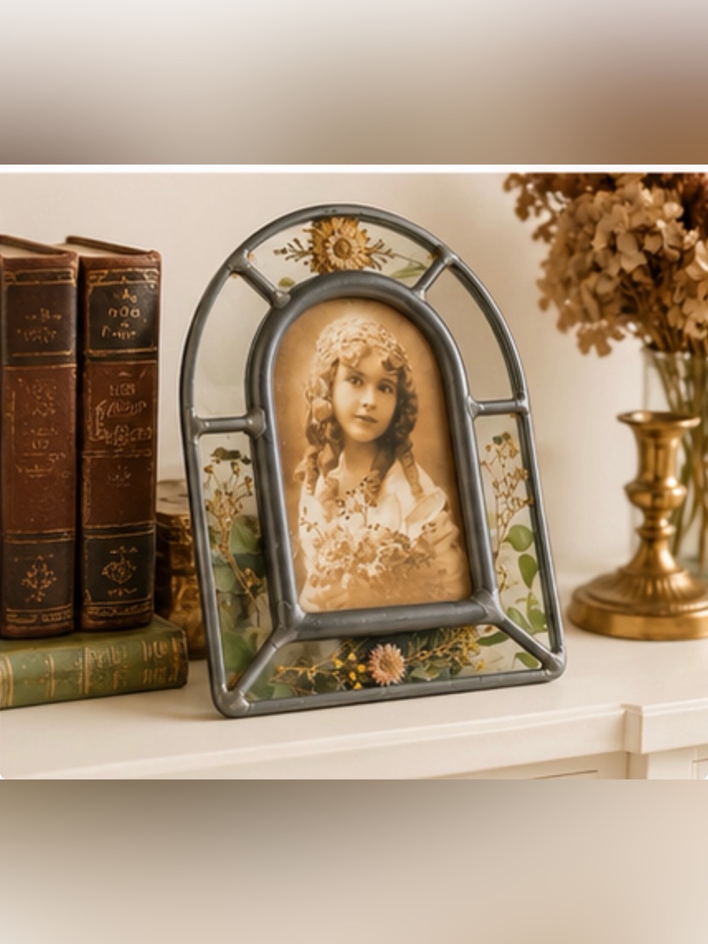 Vintage Pressed Floral Arched Picture Frame Cottagecore Victorian shabby chic